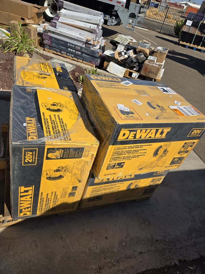 DeWalt cordless sliding miter saw kits ready to go